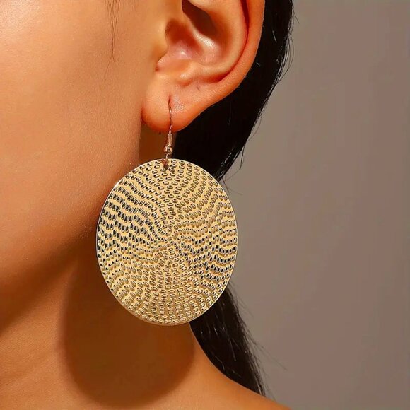 GOLDEN DISC EARRINGS - Picture 1 of 2